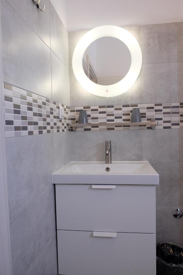 Apartmani Mojca Selce Exteriér fotografie