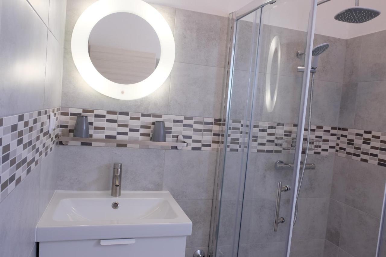 Apartmani Mojca Selce Exteriér fotografie